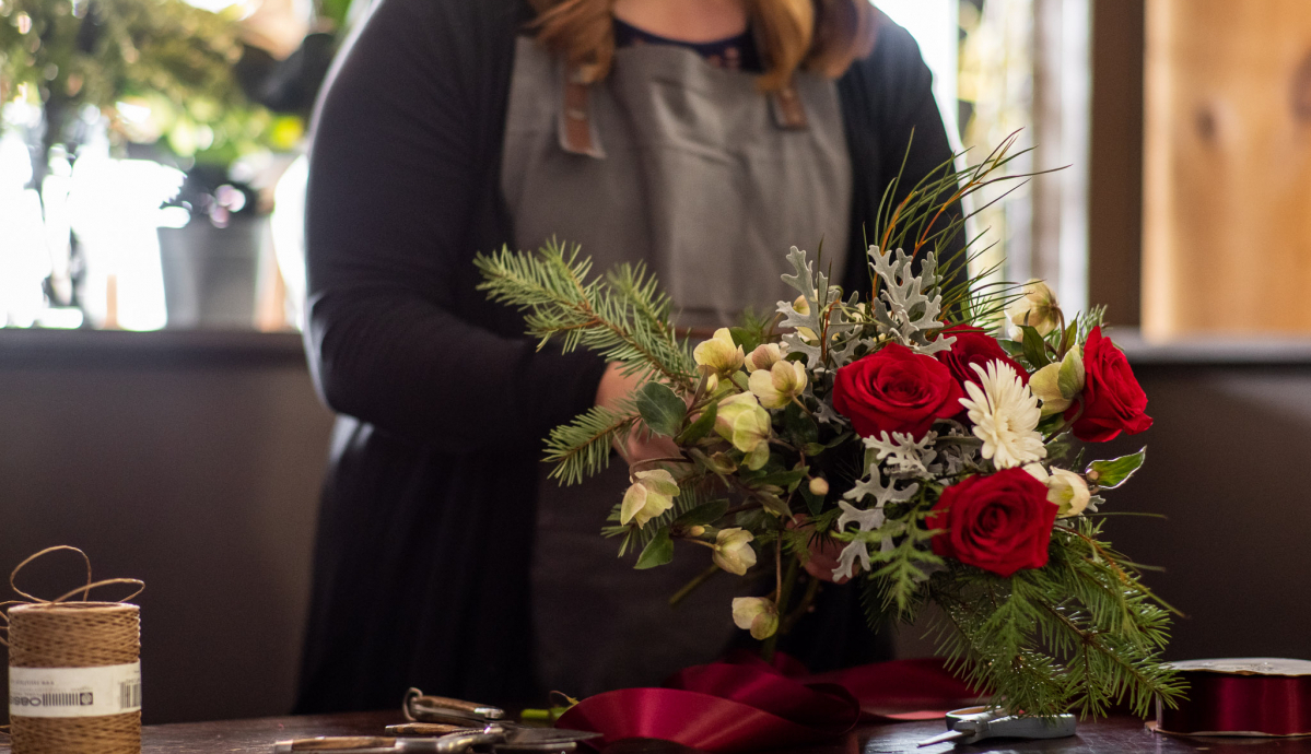 winter arrangement by Kistners Flowers